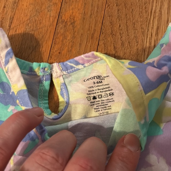 Colorful Baby Clothing Set - Picture 7 of 15